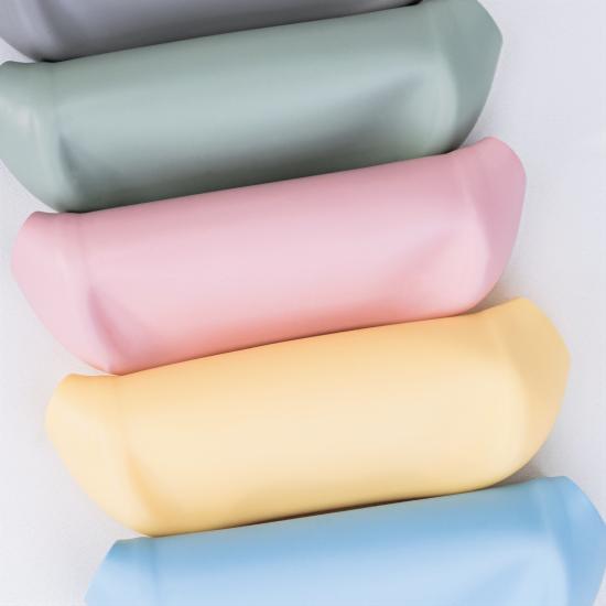 OiOi Basics Silikon Mama Önlüğü Mellow Yellow